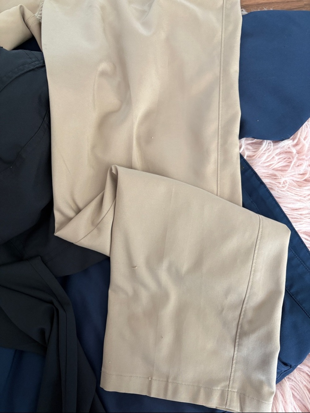 PGA TOUR Men’s Golf Pants Bundle 38x30 - Khaki, Navy, Black - Picture 9 of 11